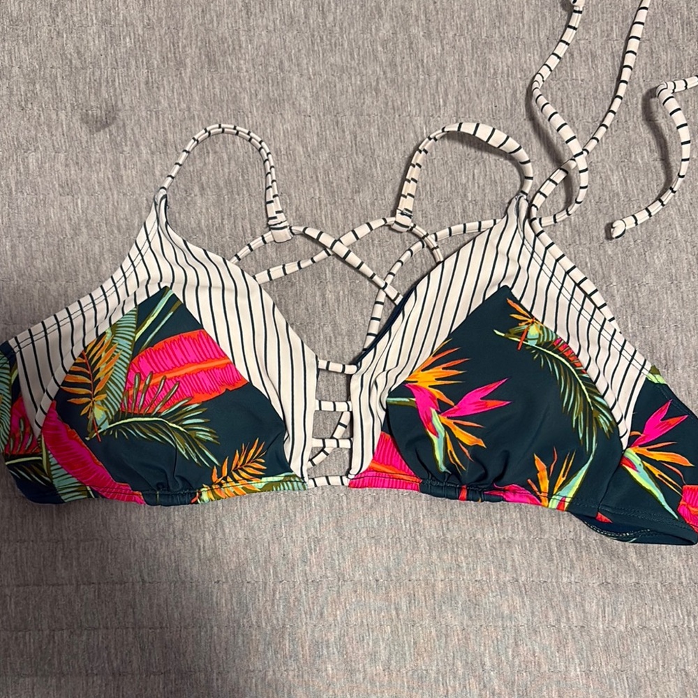 Xhilaration Tropical Floral Mix Stripe Bikini Top - Black, Pink, Green, White